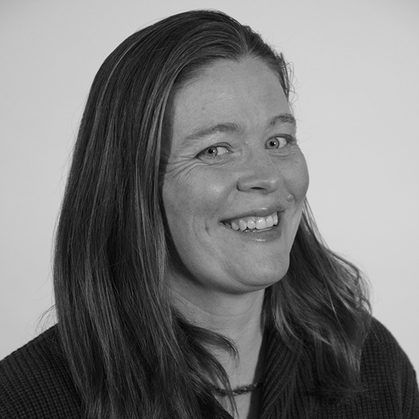 Jennifer Fischer headshot